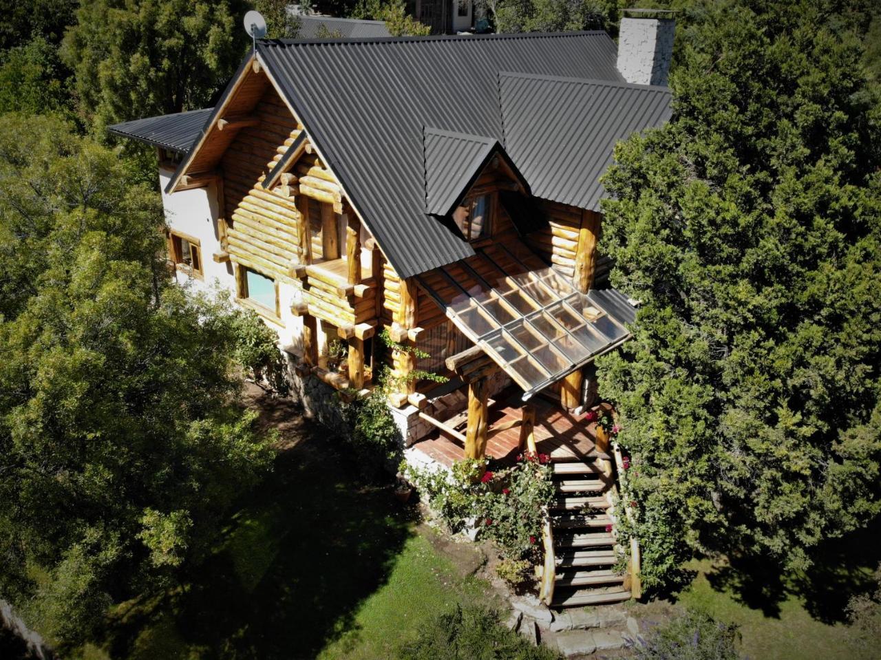 Blue Bird House Chalet *
